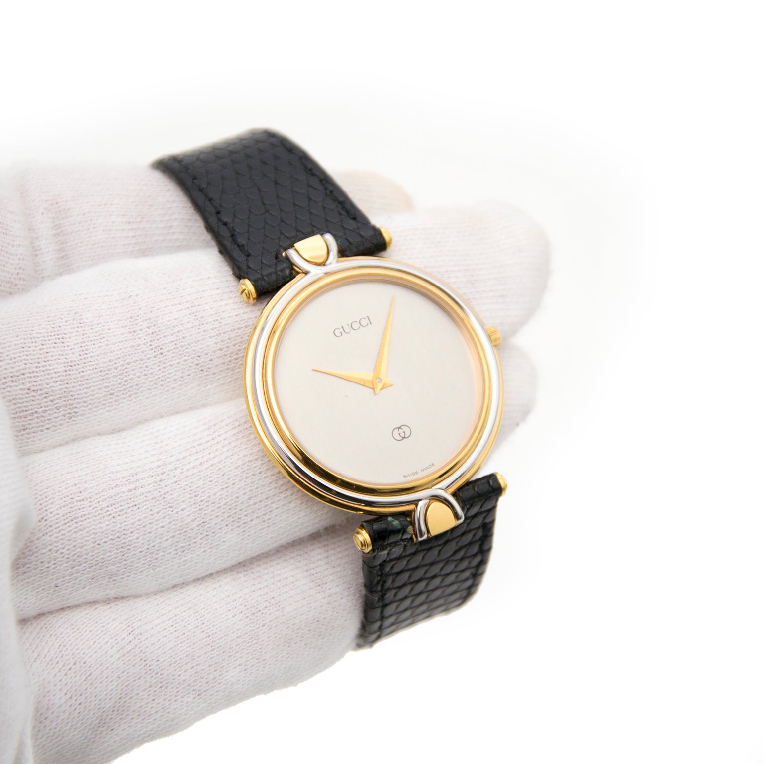 Acheter Gucci montre sans risque sur www.labellov.com au meilleur prix.