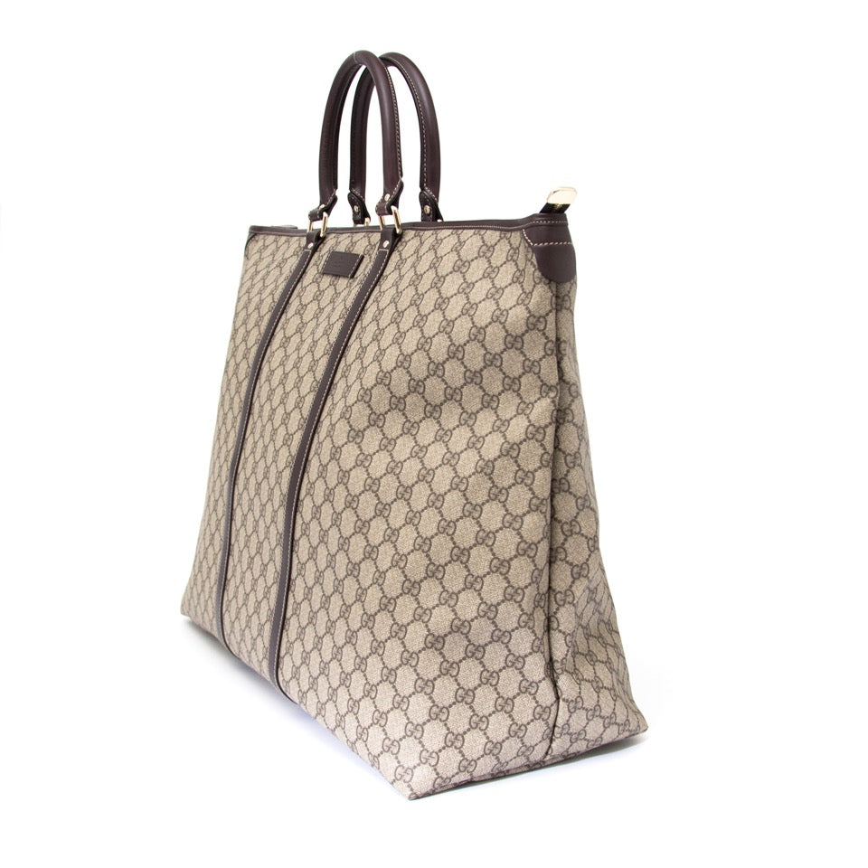 shop safe online at the best price Gucci monogram week-end bag like new webshop www.labellov.com