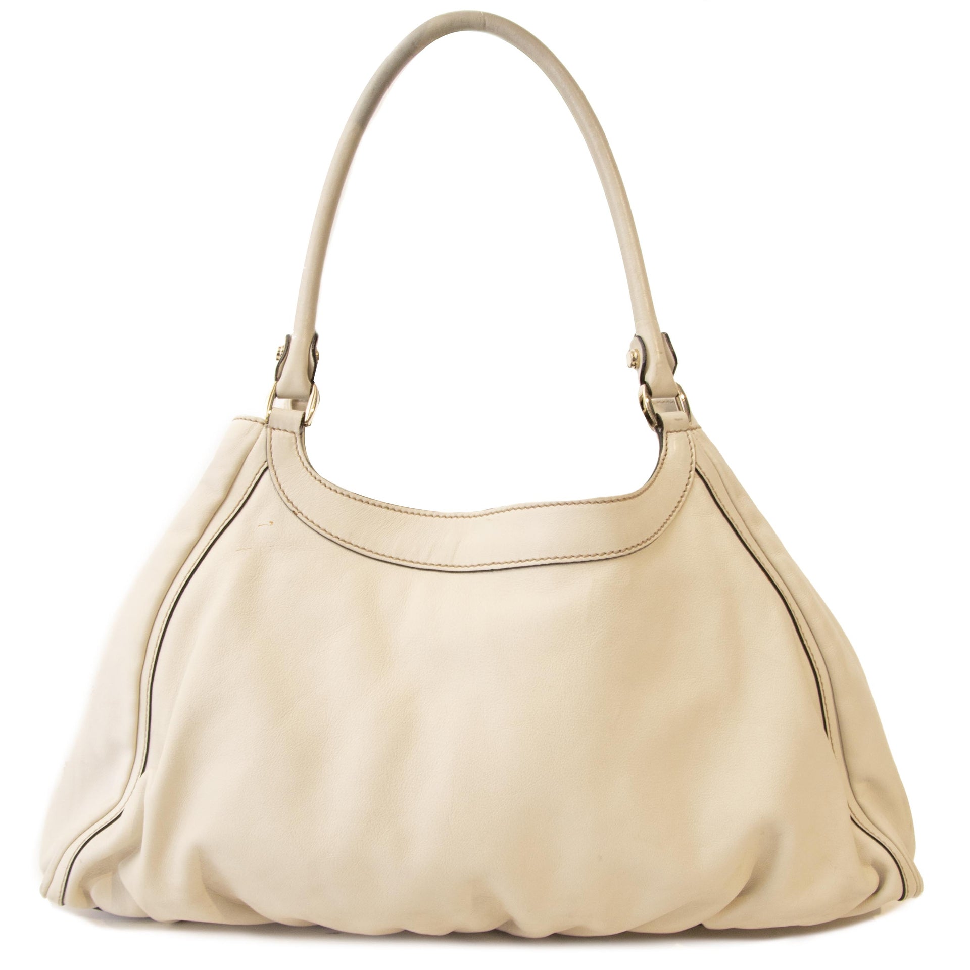 Koop een authentieke Gucci tas aan de juiste prijs bij LabelLOV vintage webshop.