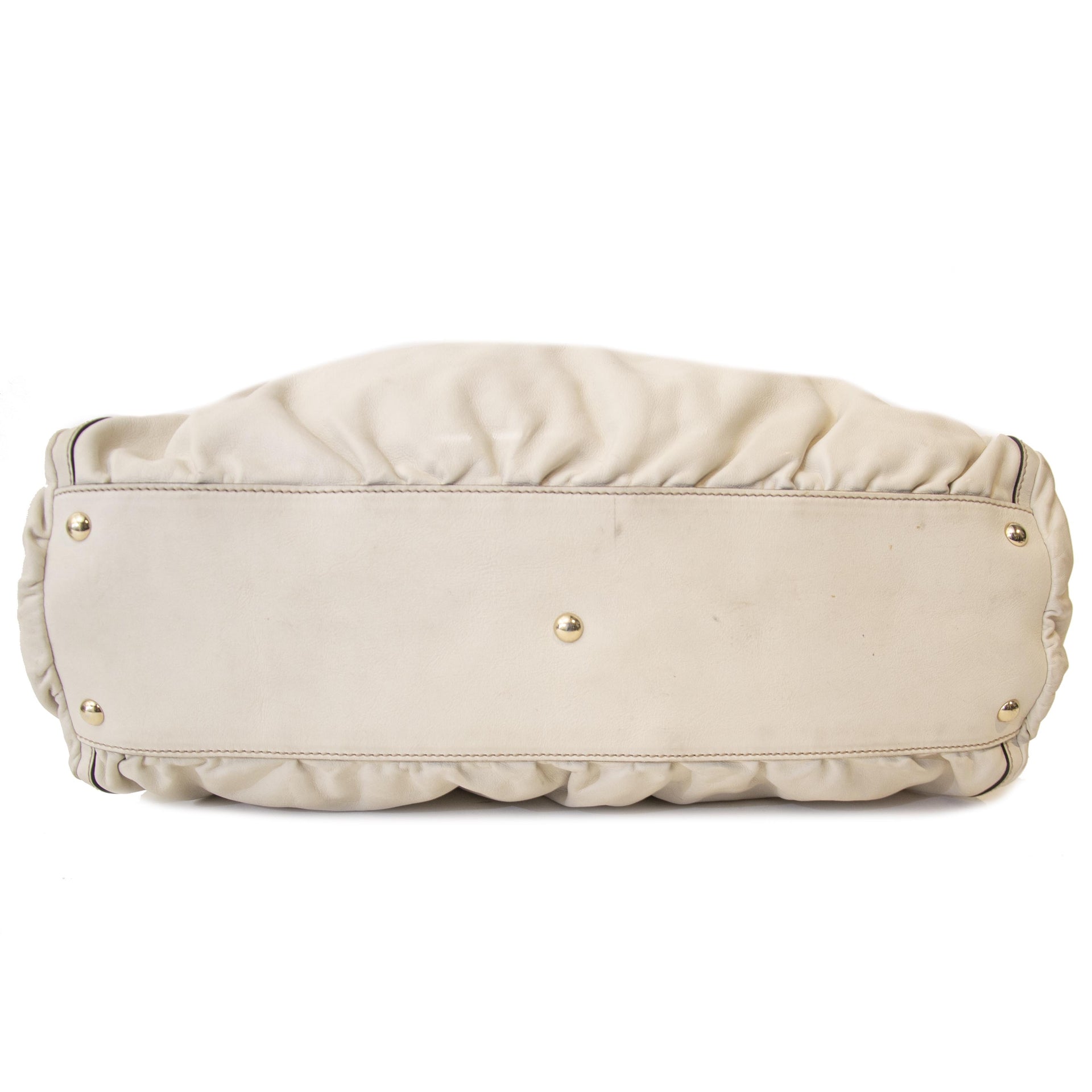 Achetter un Gucci sac à main à un bon prix chez LabelLOV vintage webshop.