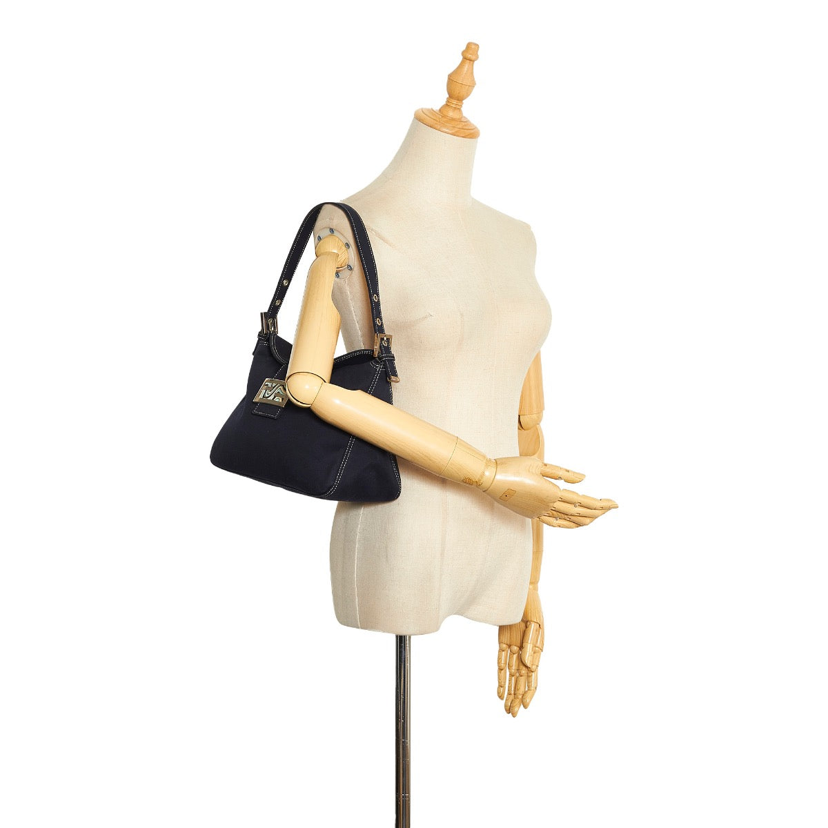 Shop safe online at Labellov in Antwerp, Brussels and Knokke this 100% authentic second hand Fendi Blue Fabric Shoulder Bag