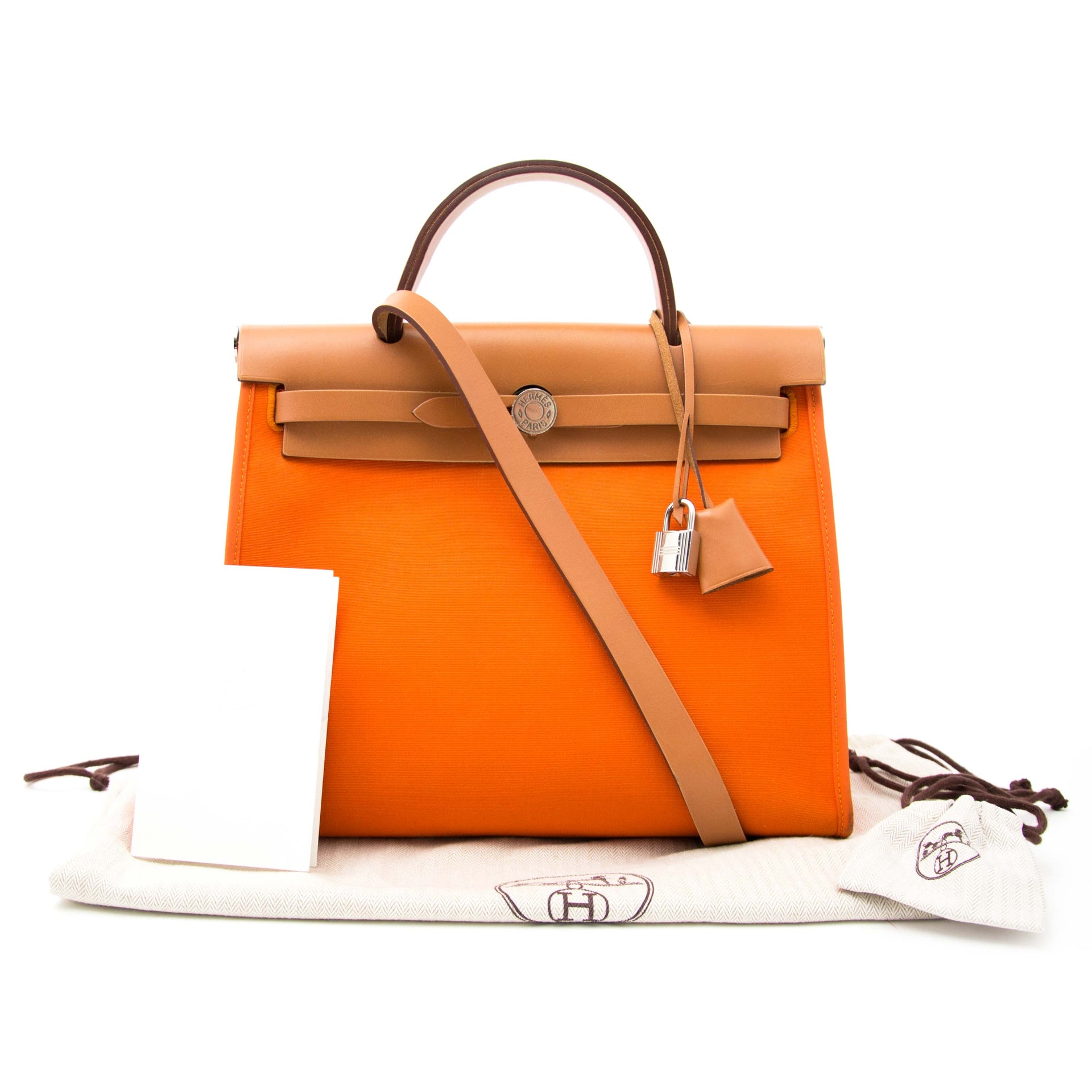Hermès Herbag Zip 31 cm in orange toile officier and vache hunter kopen en verkopen doet u bij Labellov in Antwerpen