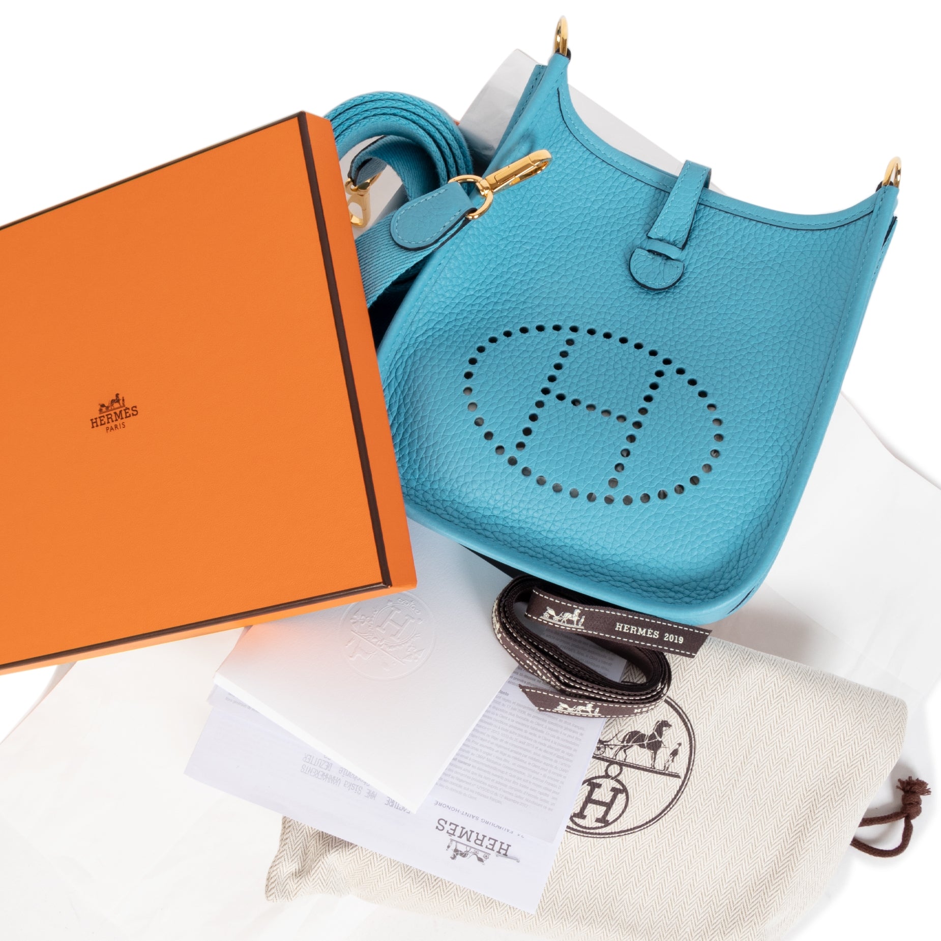 Hermès Evelyne 16 Bleu Nord Amazone Taurillon Clemence for the best price at Labellov secondhand luxury in Antwerp