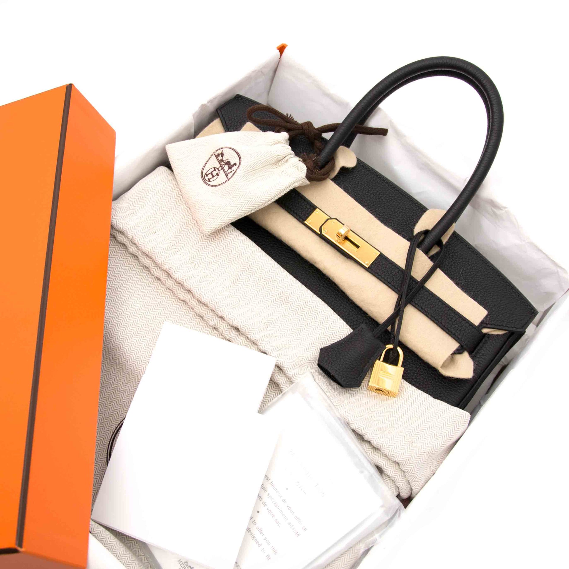 op zoek naar een hermes birkin 30 zwart togo leder? Nu te koop bij labellov.com, geen wachtlijst.