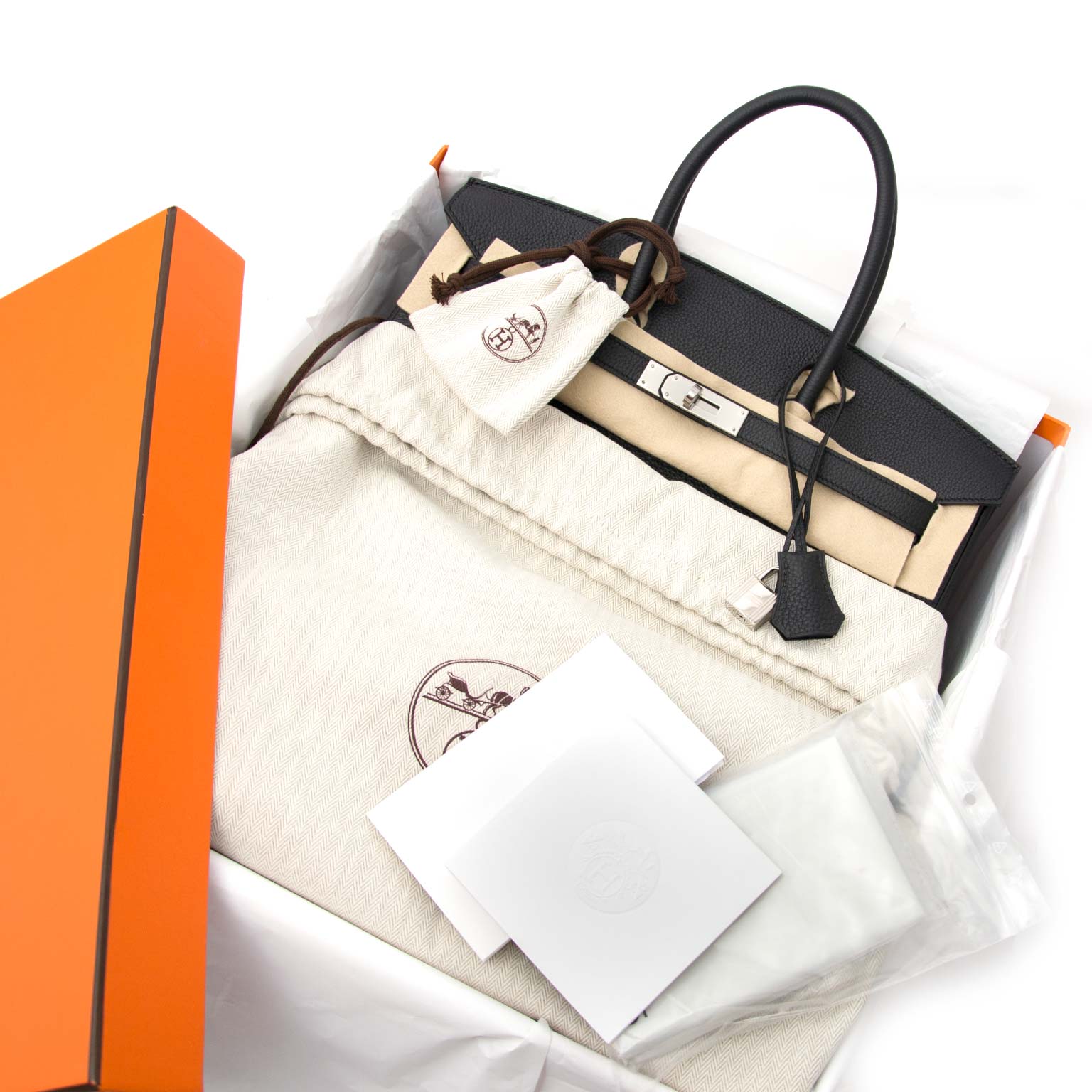 looking for a Hermès Birkin 35 Togo Black PHW? Skip the waitinlist and get your birkin bag right now at labellov.com