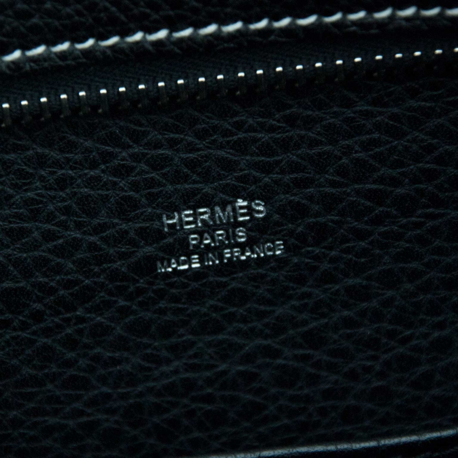 Are you looking for an authentic secondhand Hermès Black Goodnews Bag? Buy safe online at Labellov.