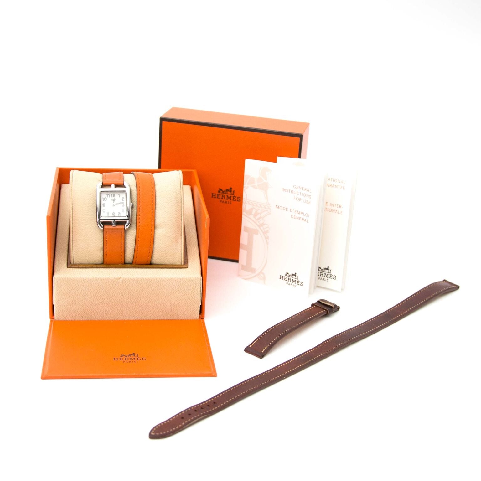 Koop je authentieke juwelen op labellov.com