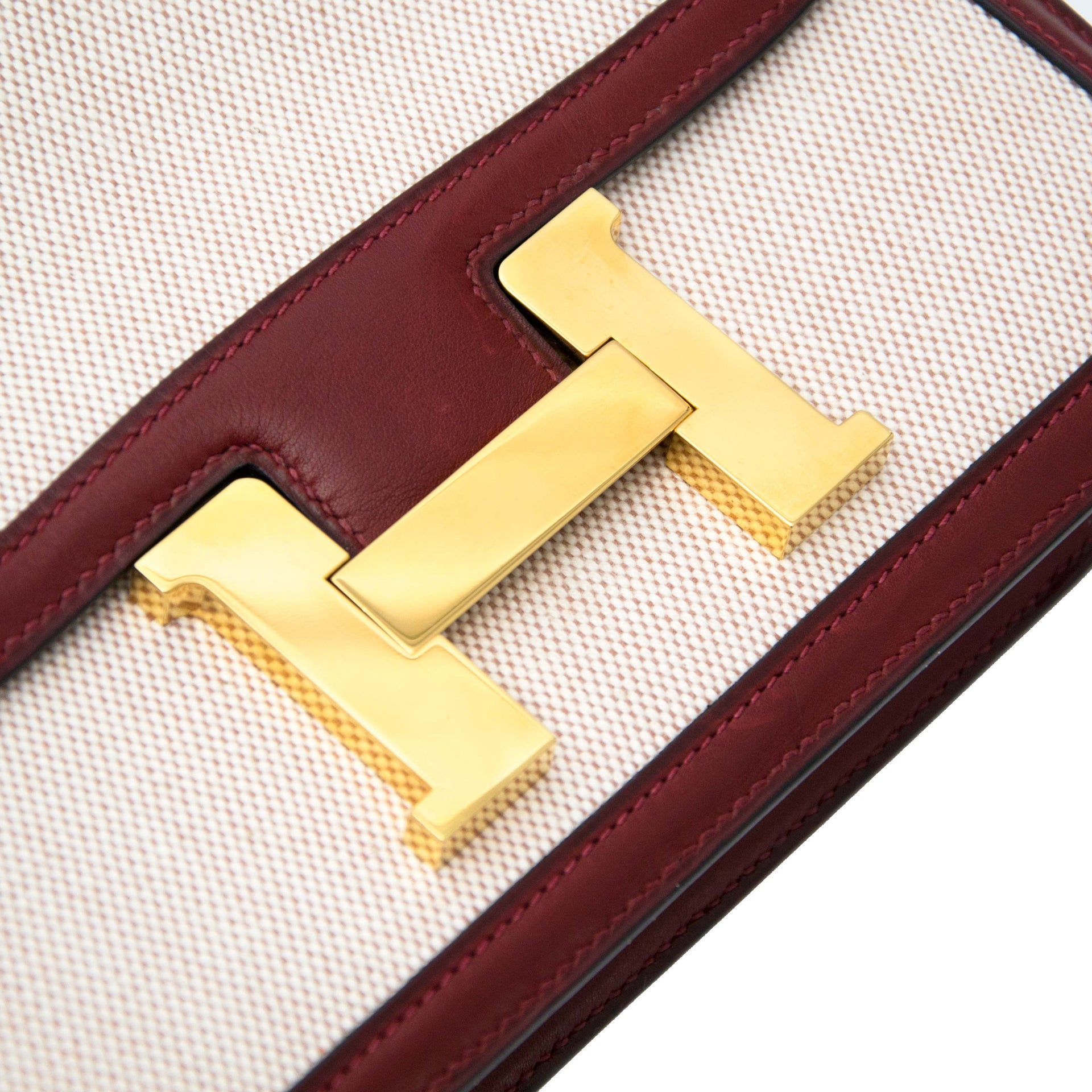 Hermès Constance 24 Toile H/Bordeaux GHW