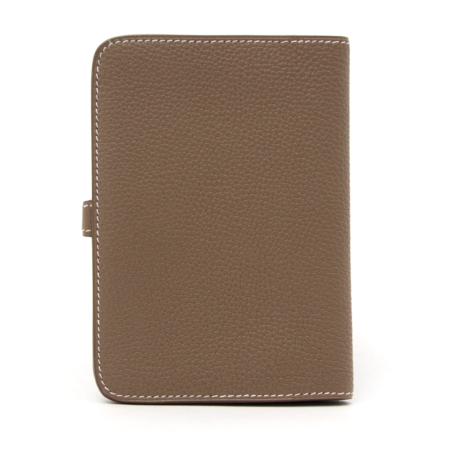 Koop nu veilig een echte Real Hermès Etoupe Dogon portefeuille op www.labellov.com aan de beste prijs;
