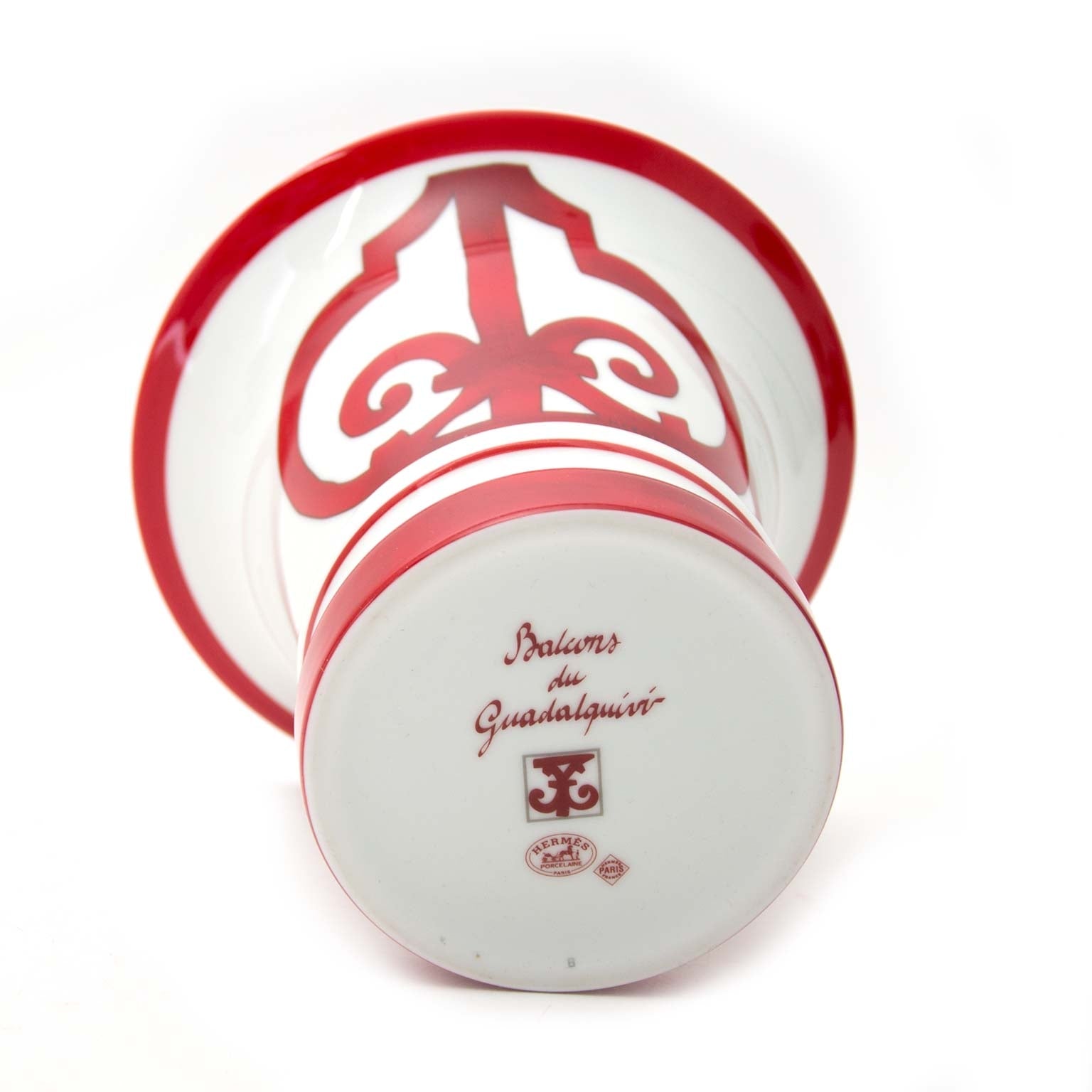 Hermès Balcon du Guadalquivir Vase Large Model Buy authentic designer Hermes secondhand Vase at Labellov at the best price. Safe and secure shopping. Koop tweedehands authentieke Hermes Vaas bij designer webwinkel labellov.