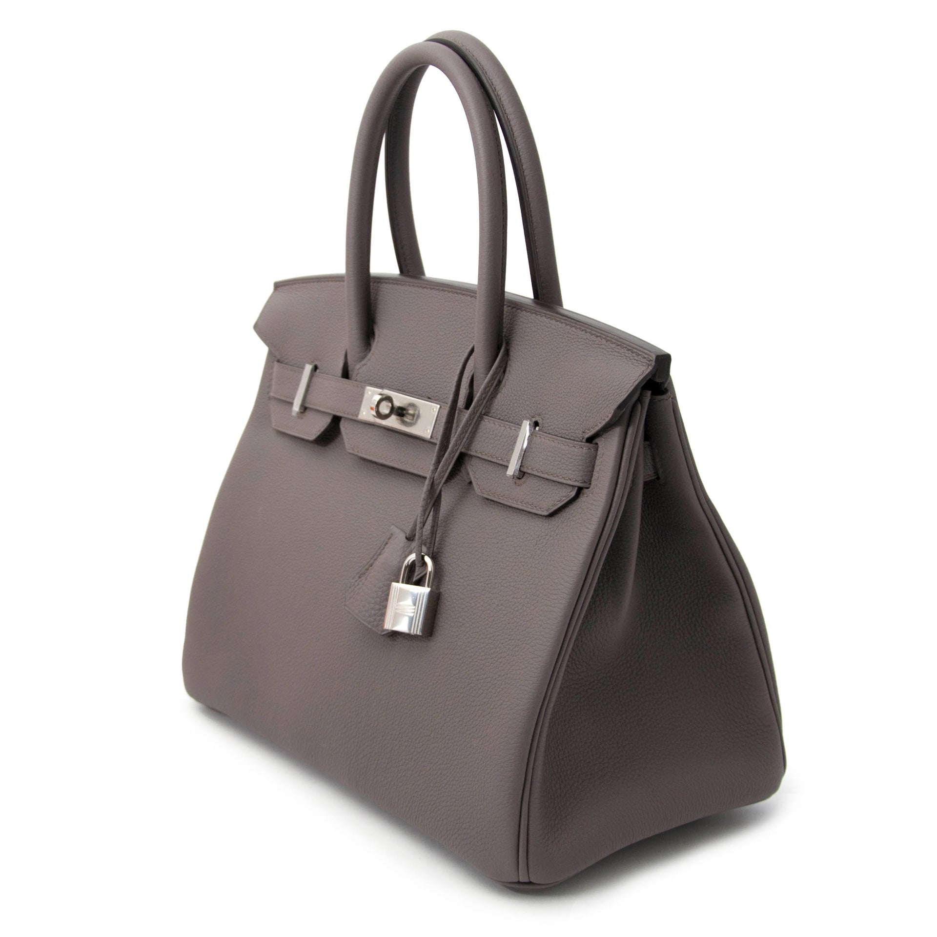Are you looking for an authentic Hermes Birkin 30 Etain Togo PHW? Buy and sell at Labellov secondhand.