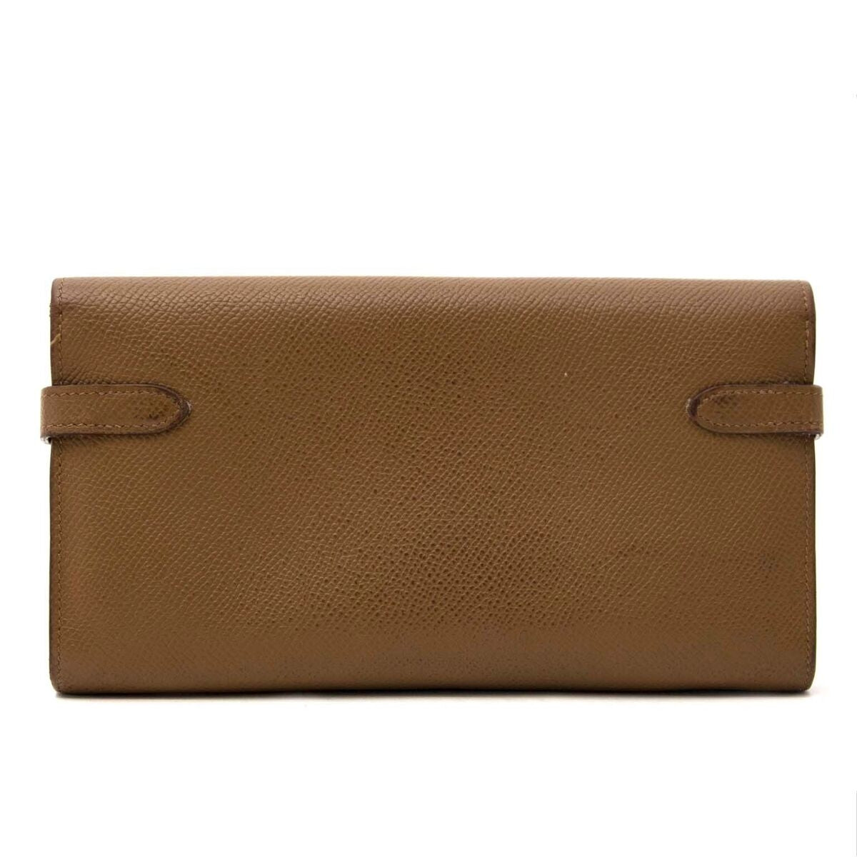 Koop authentieke tweedehands Hermes in epsom portefeuilles aan een eerlijke prijs bij LabelLOV. Veilig online shoppen.