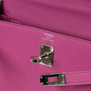 Buy a 100% authentic second hand Hermès Magnolia Togo Kelly 25 Retourne in pristine condition at Labellov