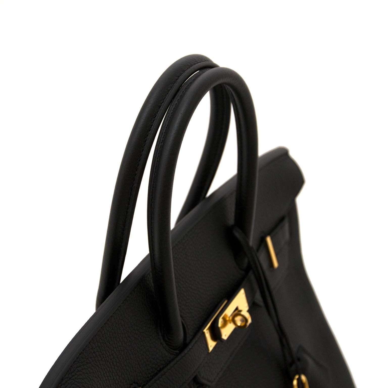 Labellov.com the place to be to buy all your hermes birkin and kelly bags without a waitinglist