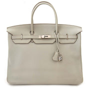 looking for a Hermès Birkin 40cm Gris Perle Clemence Taurillon PHW? Now online at labellov.com