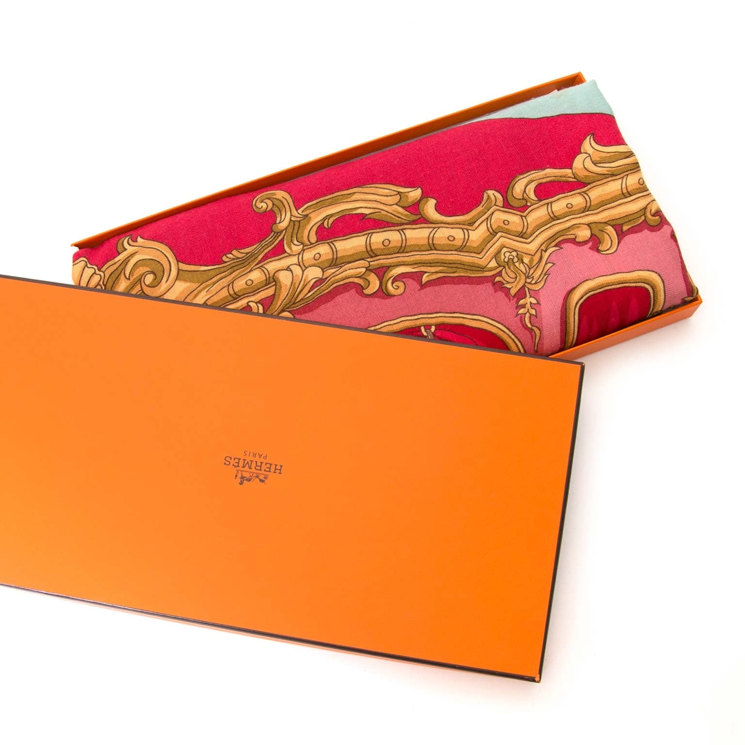 Koop en verkoop uw authentieke Hermès 'Grand Carrosse pour un Ambassadeur' Cashmere Shawl