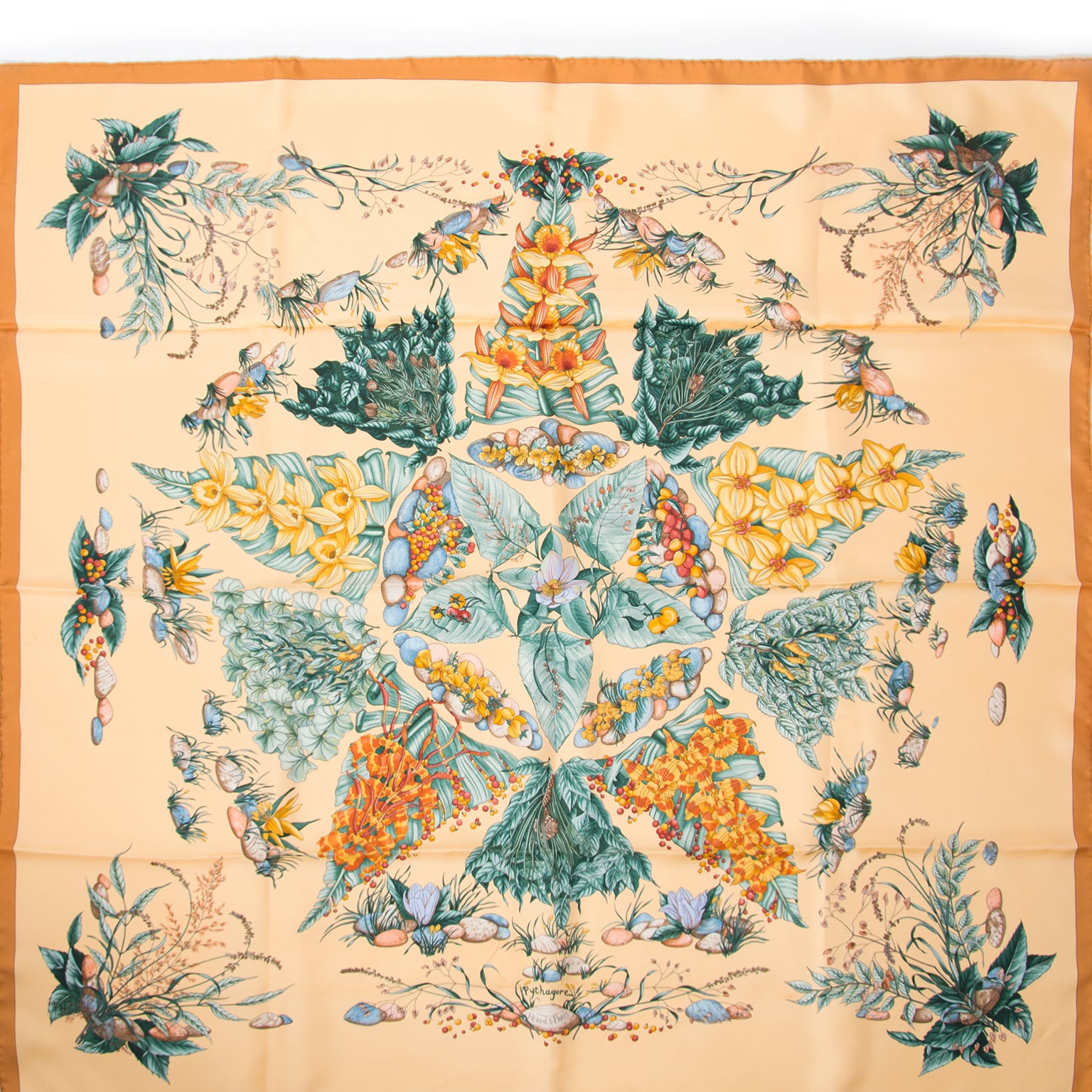 Buy safe and secure online at labellov.com for the best price Hermes carre silk foulard pythagore by zoe pauwels
