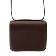 op zoek naar een Hermès Constance Mini Butler Moka? Nu te koop bij labellov.com