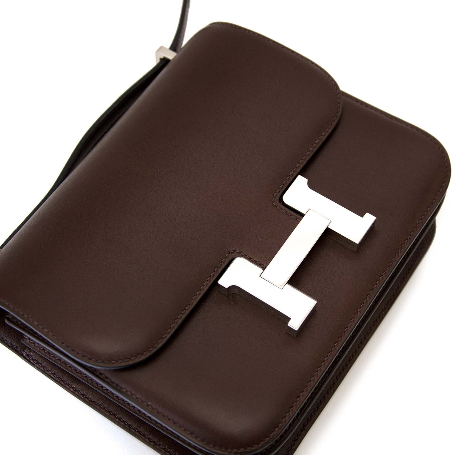 shop safe and secure online at labellov.com Hermès Constance Mini Butler Moka