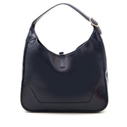 Vintage Hermès chamonix trim hobo bag for the best price at Labellov webshop. Safe and secure online shopping with 100% authenticity. Vintage Hermès chamonix trim hobo bag pour le meilleur prix.