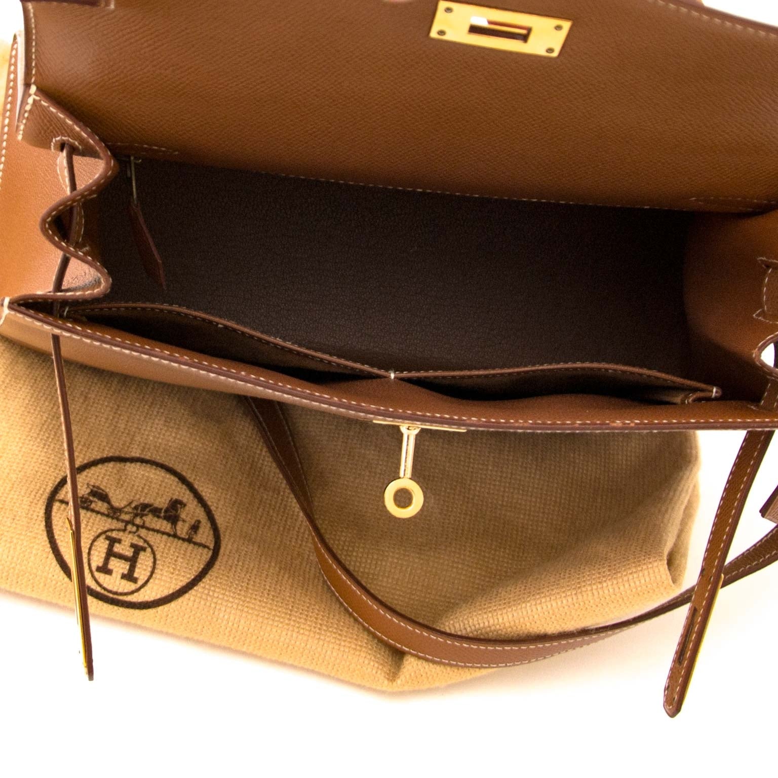 Hermès Kelly 28 Goud Courchevel GHW
