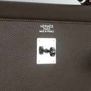 Are you looking for an authentic Hermès Kelly 40 Sellier Epsom PHW? Buy and sell with labellov