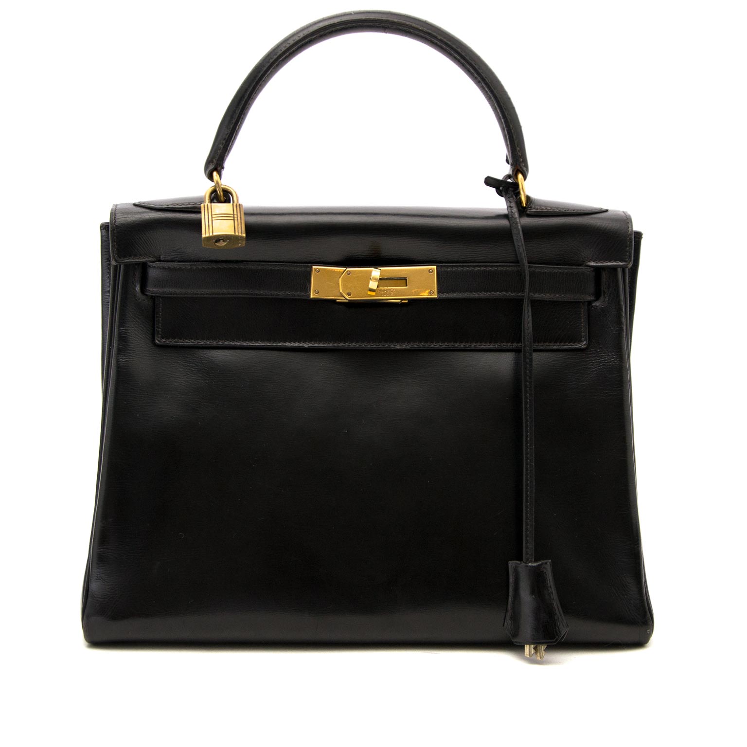Buy and sell your designer handbags and accessories for the best price at labellov.com Hermes kelly 28 boxcalf ghw