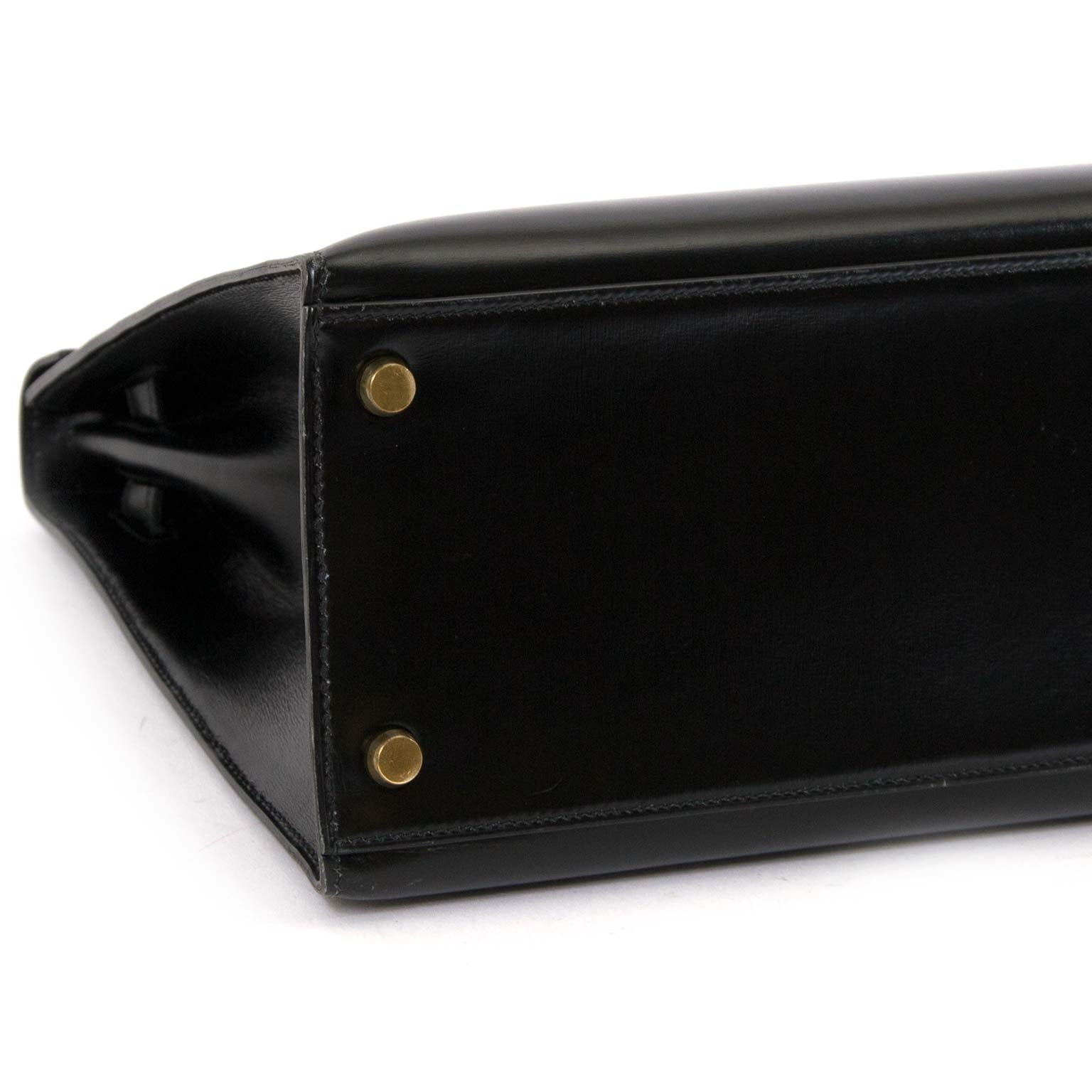 Hermès Kelly 32 Black Box Calf GHW te koop bij Labellov