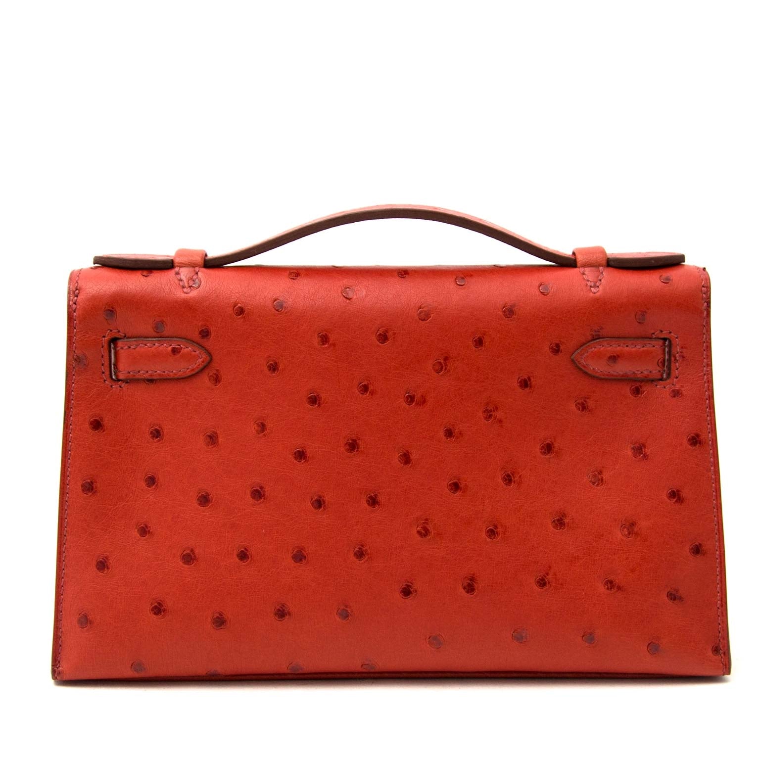 achter en ligne chez labellov.com Hermès Kelly pochette ostrich brique GHW