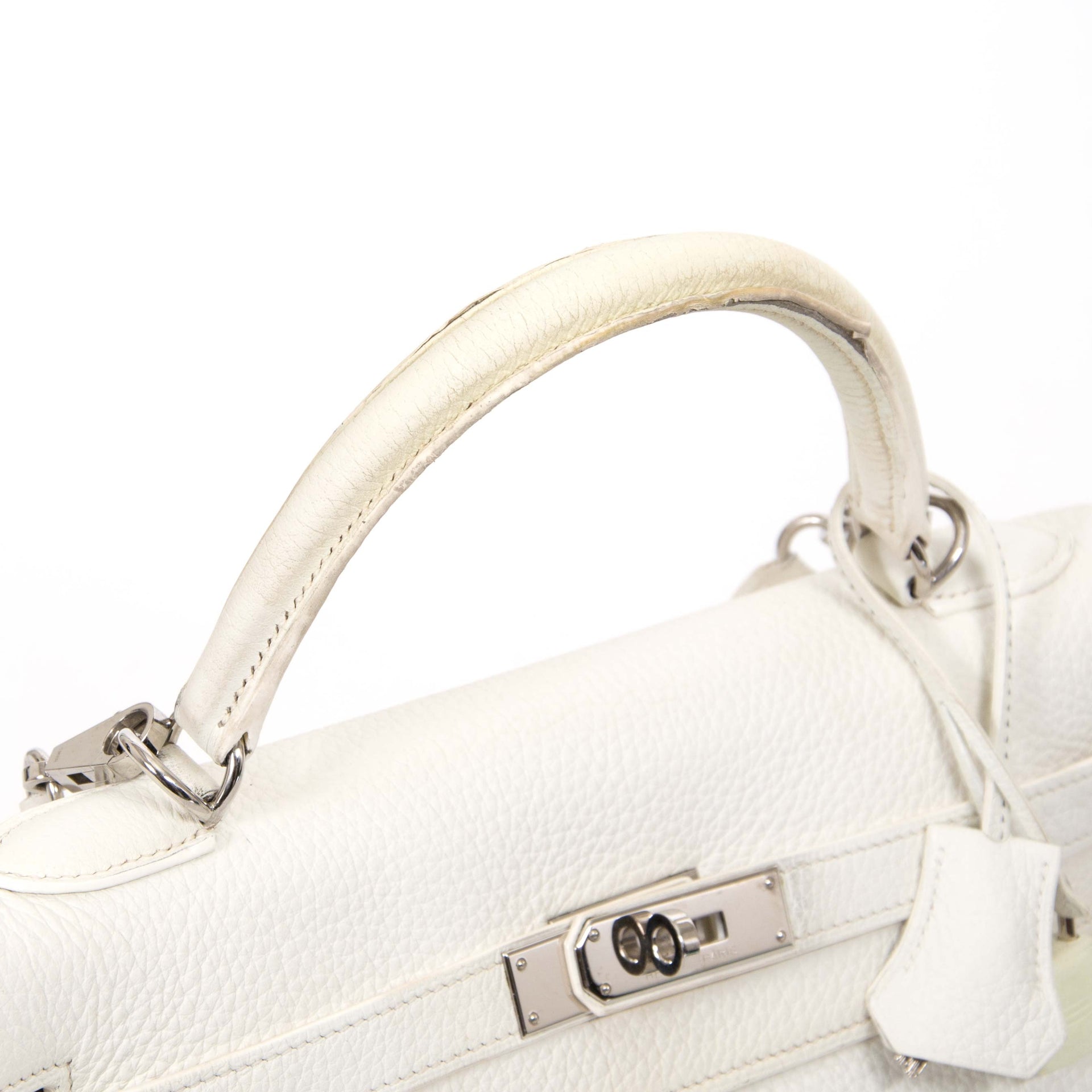 Very Rare Hermès Kelly 32 White Clemence Taurillon PHW for sale
