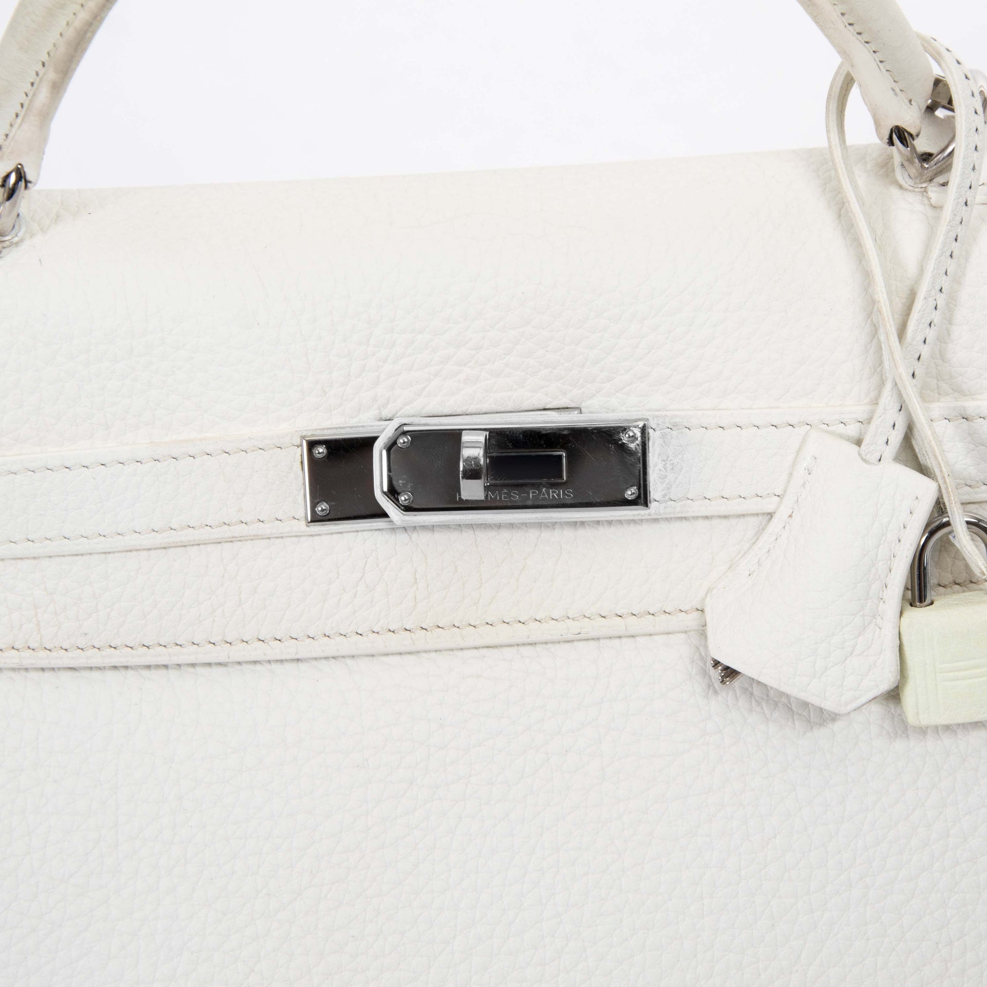 Very Rare Hermès Kelly 32 White Clemence Taurillon PHW