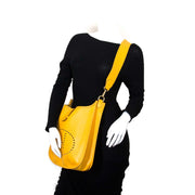 hermès yellow evelyne III 33 Bag now for sale at labellov vintage fashion webshop belgium