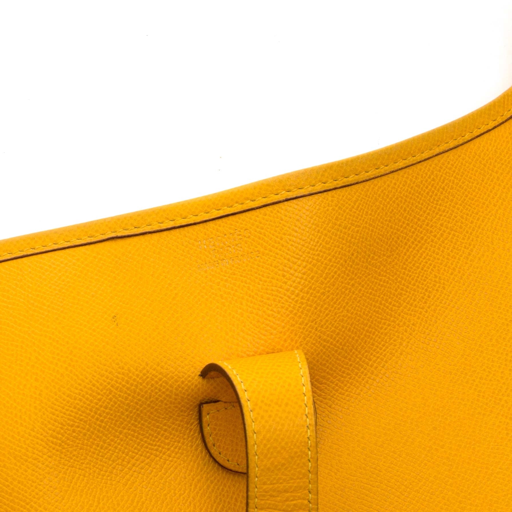 hermès yellow evelyne III 33 Bag now for sale at labellov vintage fashion webshop belgium