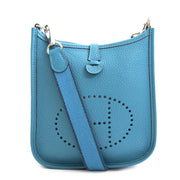 acheter en ligne seconde main Hermes Mini Evelyne Turquoise Clémence Taurillon Shoulder Bag