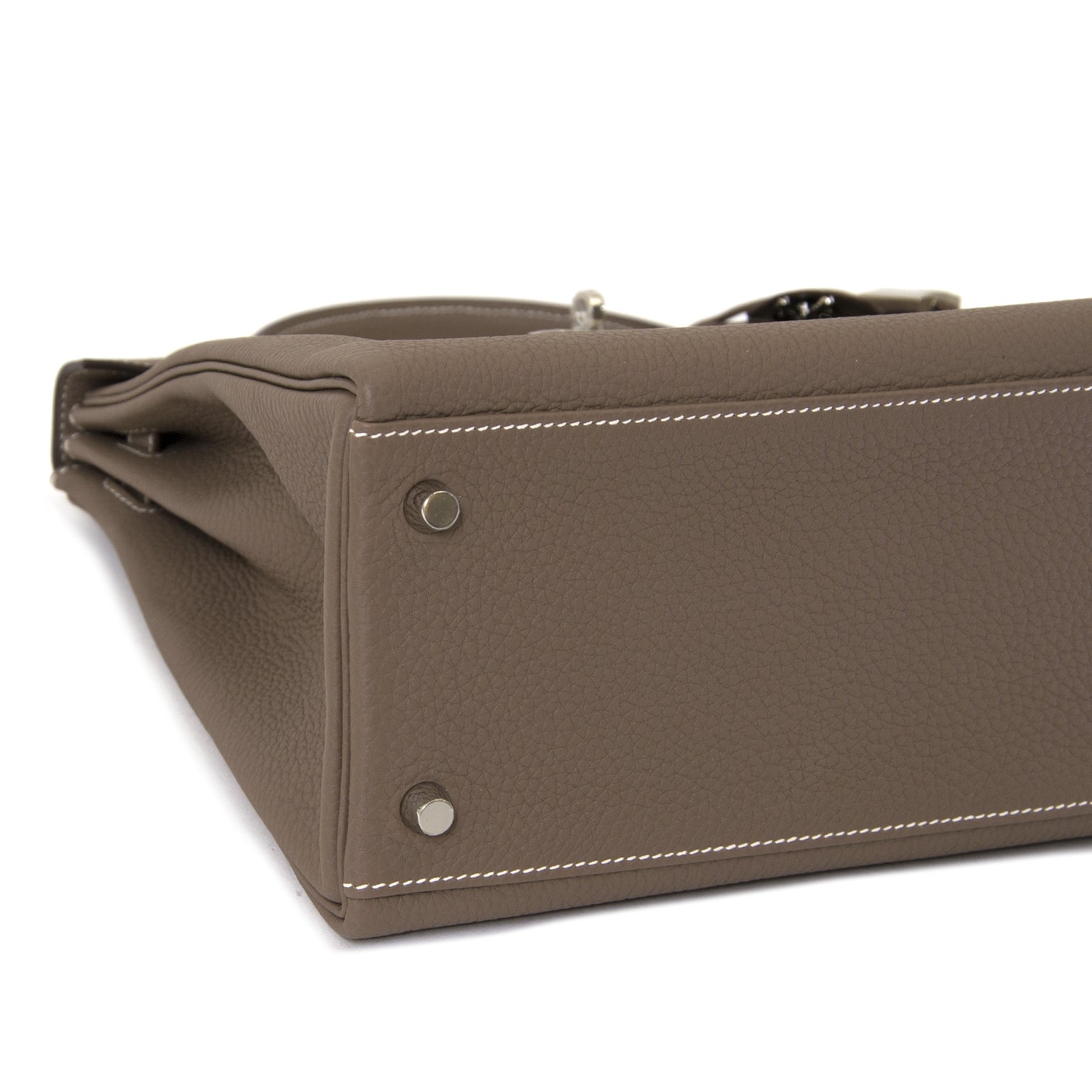 Hermès Kelly 32 Togo Etoupe PHW acheter en ligne chez labellov.com