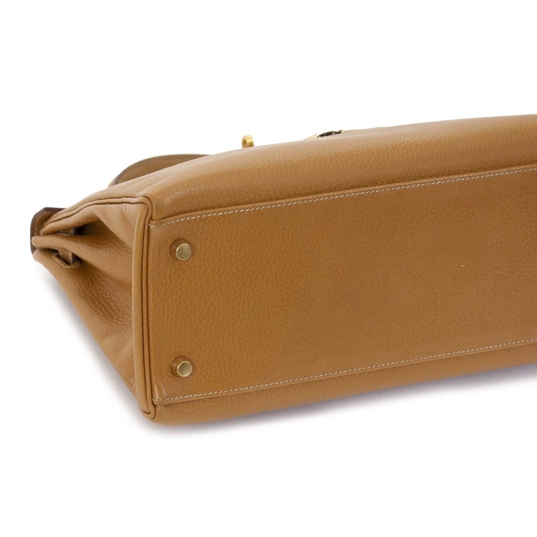 Hermès Kelly 32 Veau Ardennes Natural Color nu te koop voor de beste prijs bij labellov.com