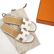 Hermès White Oran Boxcalf Sandal - Size 40.5 now for sale at labellov vintage fashion webshop belgium