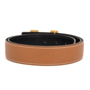 Authentieke Hermes Cognac Black omkeerbare riem voor juiste prijs bij LabelLOV vintage webshop. Hermès Cognac black reversible belt. Veilig online winkelen. Luxe, vintage, mode. Antwerpen, België.