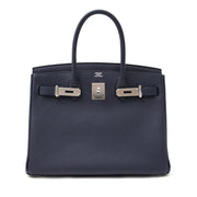 Authentieke tweedehands Hermès Birkin 30 Bleu Nuit Togo te koop op de Belgische luxe webshop www.labellov.com.