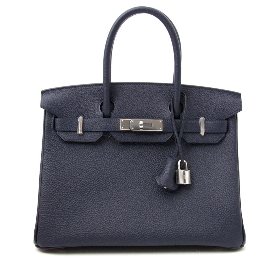 Prachtige it bag Hermès Birkin 30 Bleu Nuit Togo te koop in Antwerpen bij LabelLOV of online op www.labellov.com.