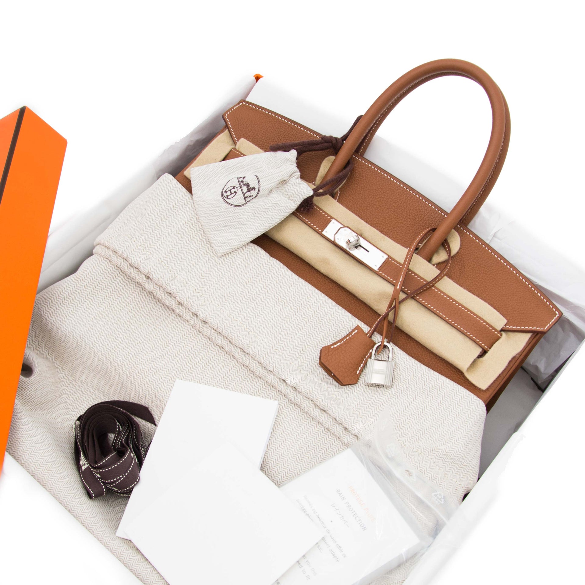 Buy 100% authentic designer handbags at labellov.com for the best price. Hermes Birkin 35 Gold Togo phw
