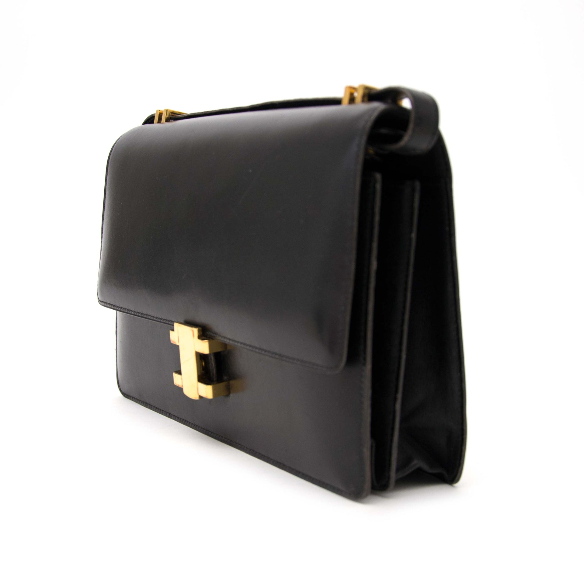 Authentic secondhand Hermès bag black gold clasp Labellov