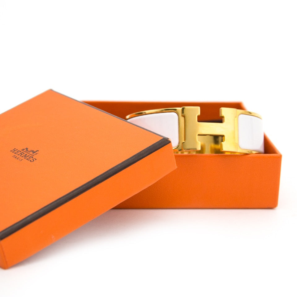 Koop veilig online tweedehands Hermès Bracelet Clic Clac White net als nieuw