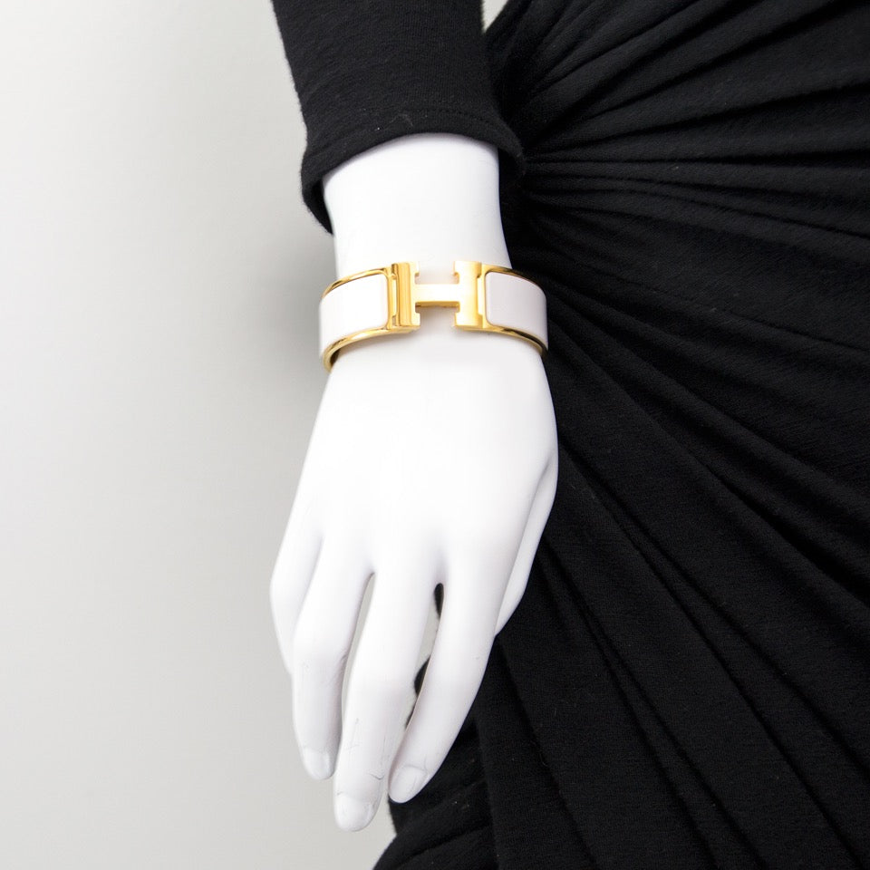 Koop veilig online tweedehands Hermès Bracelet Clic Clac White net als nieuw