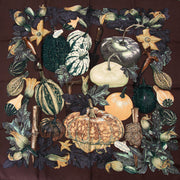 Hermès Carré De Soie 'Citrouilles & Coloquintes' en ligne chez labellov.com pour le meilleur prix.
