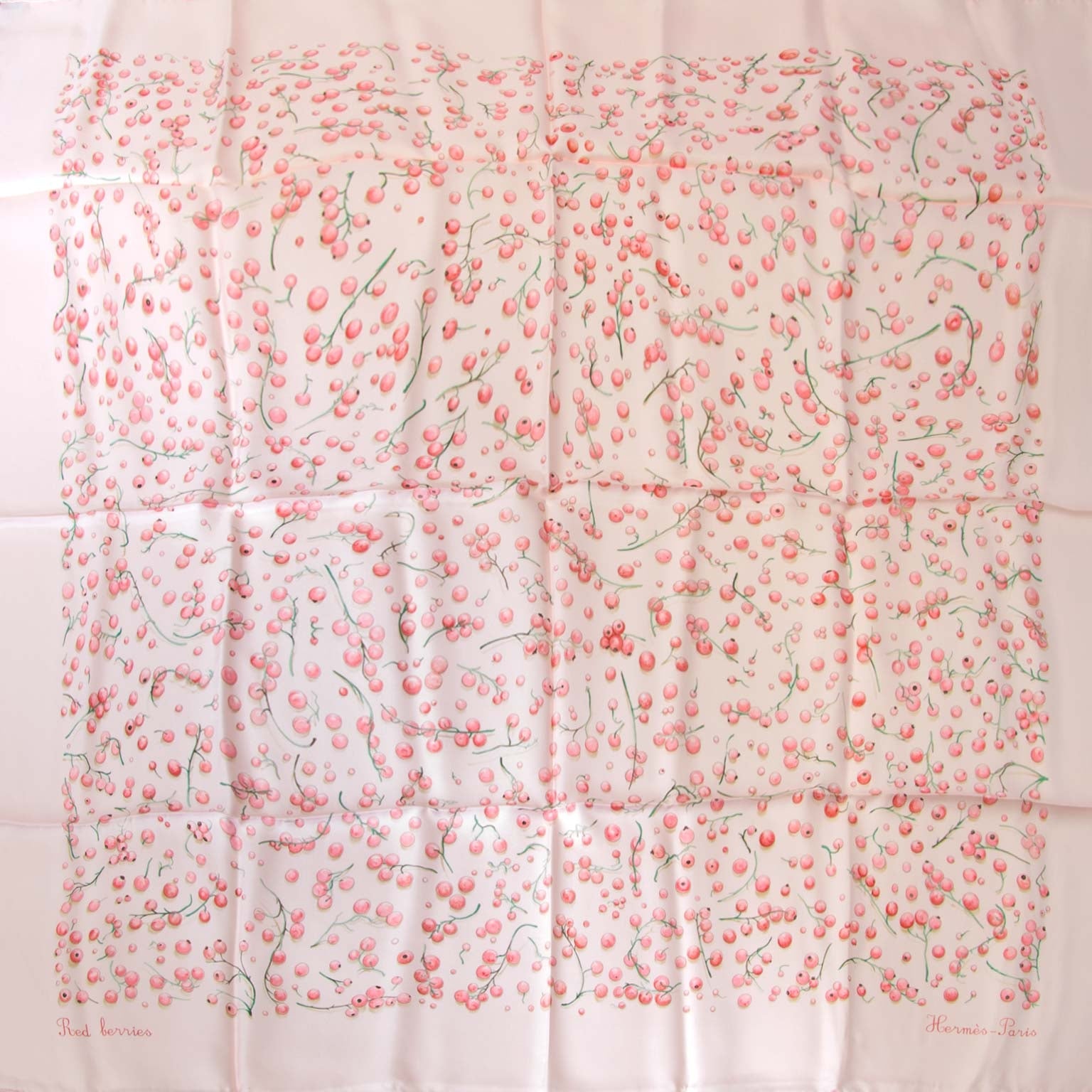 Hermès Paris Pink Silk Red Berries Carré Scarf Buy authentic designer hermes secondhand scarves at Labellov at the best price. Safe and secure shopping. Koop tweedehands authentieke hermes sjaals bij designer webwinkel labellov.