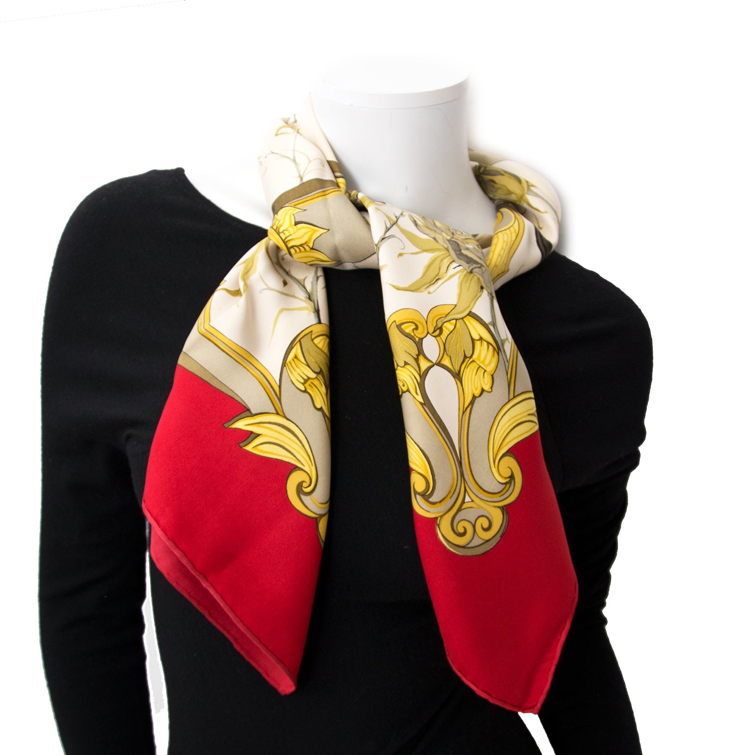 Hermes carre silk foulard Ingrid now online at labellov.com for the best price