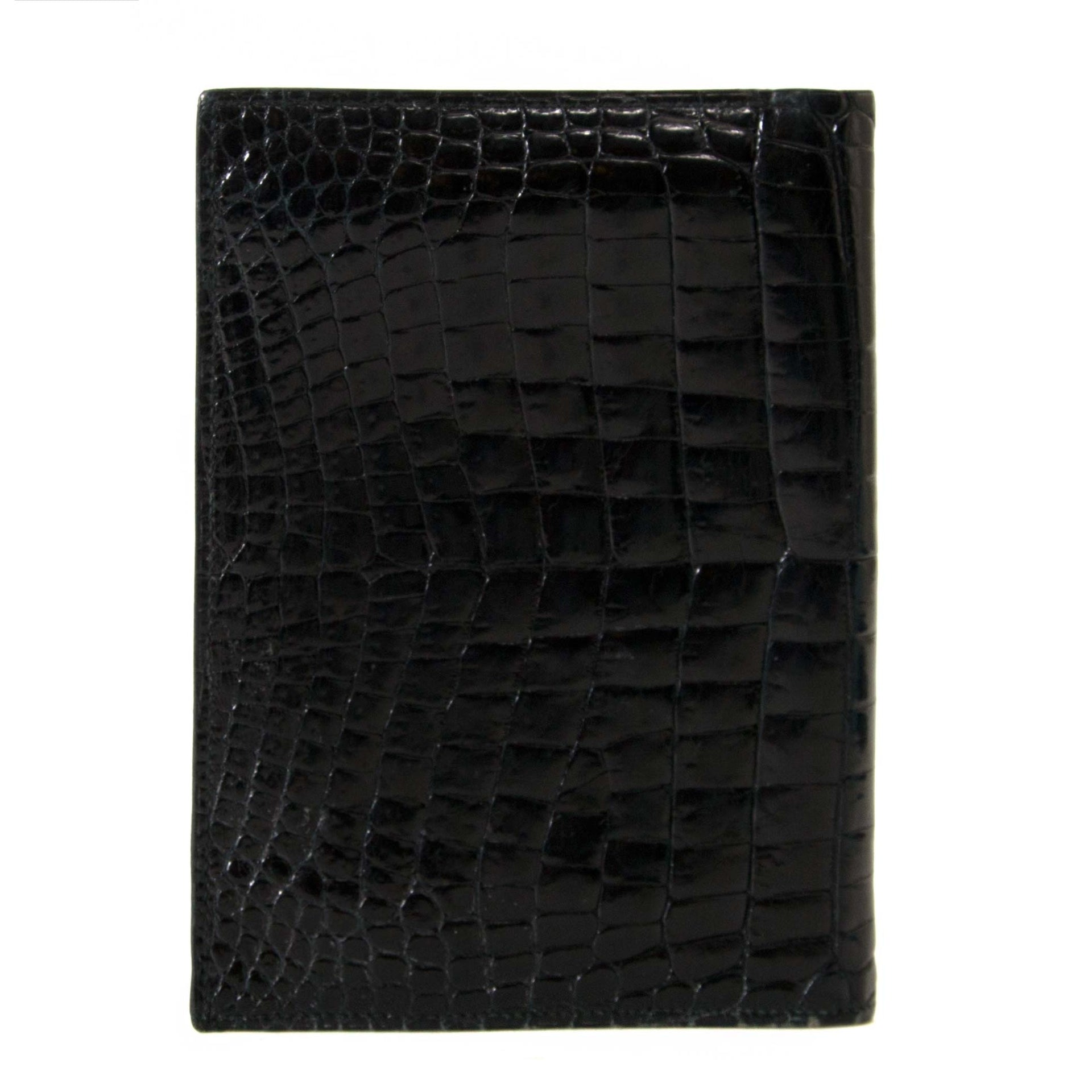 Hermès Black Vintage Crocodille Passport Holder labellov vintage fashion webshop belgium