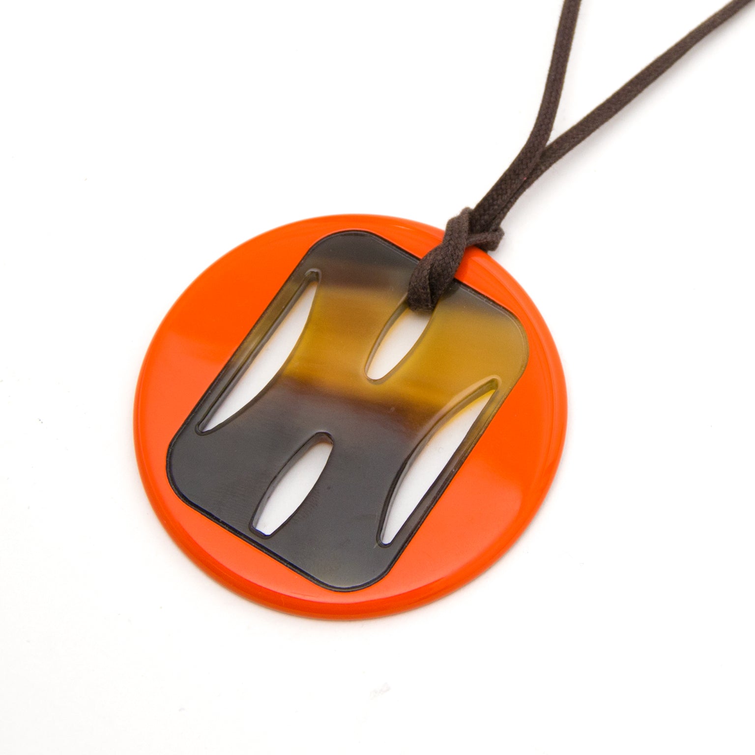 Buy safe and secure online at labellov.com Hermès Buffalo Horn Cotton String Necklace