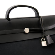 Tweedehands Hermès herbag nu zonder risico te koop op www.labellov.com aan de beste prijs.